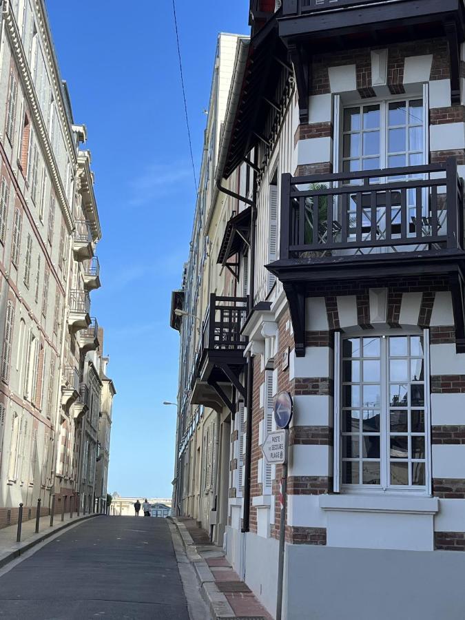 L Emeraude - Trouville Exterior foto